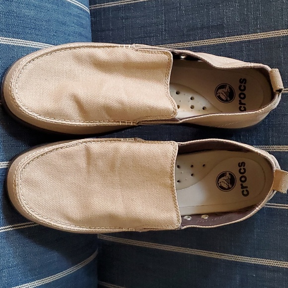 Crocs Walu Shoes Men's Size 11 Khaki Tan Brown Canvas Loafer Slip On - Picture 1 of 9
